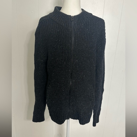 Zip up Sweater - Picture 1 of 1